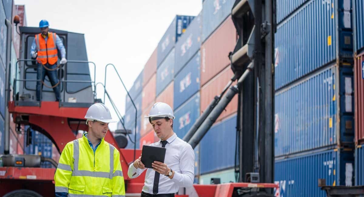 Terminal-operators-using-software-for-container-yard-management